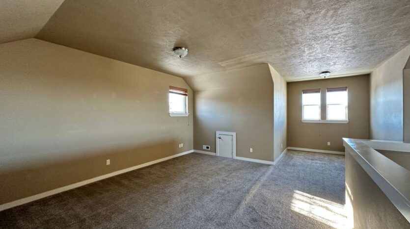 4235 SW Rhyolite Place - Redmond - Oregon - 3 bed, 2 bath rental property