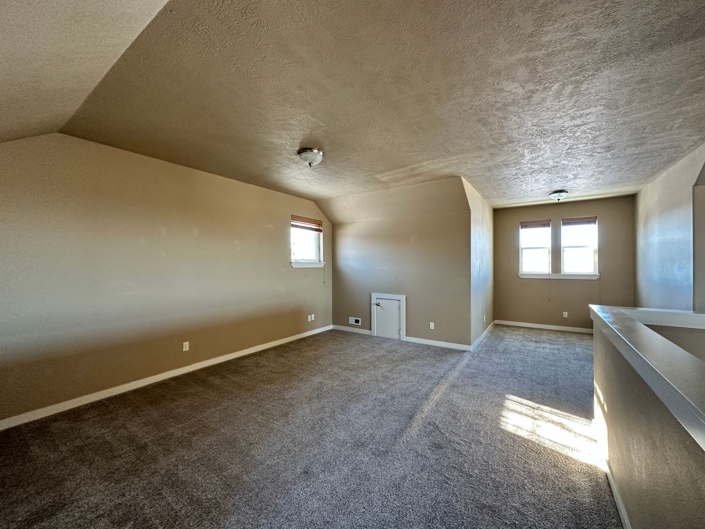 4235 SW Rhyolite Place - Redmond - Oregon - 3 bed, 2 bath rental property