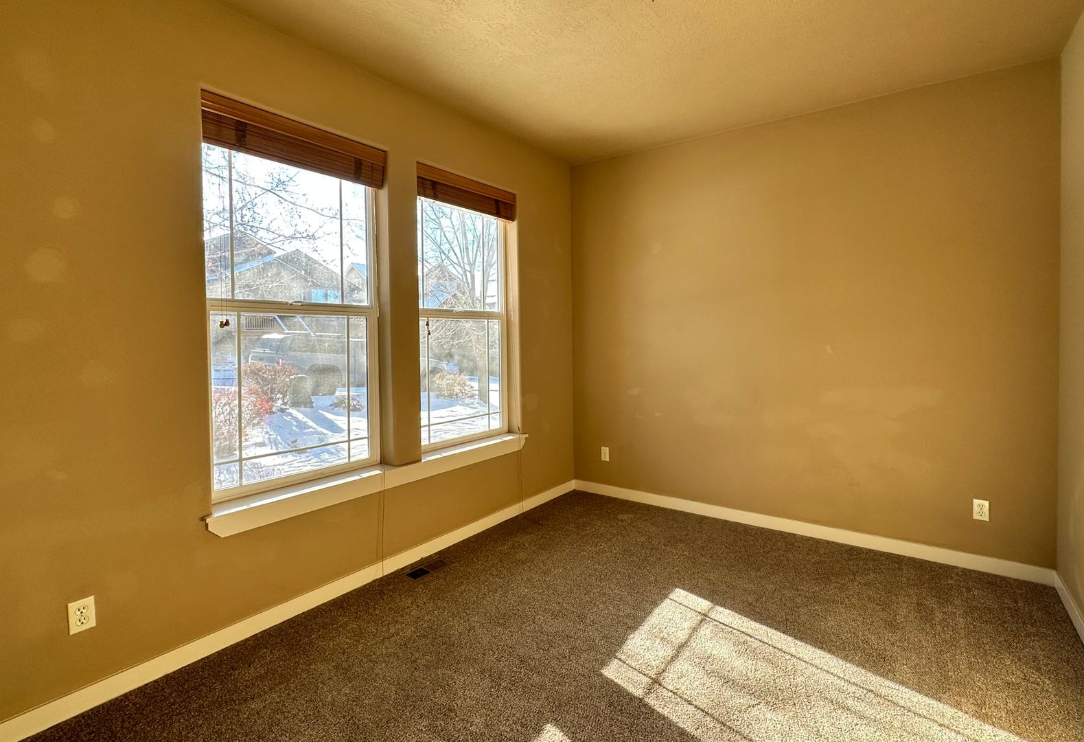 4235 SW Rhyolite Place - Redmond - Oregon - 3 bed, 2 bath rental property