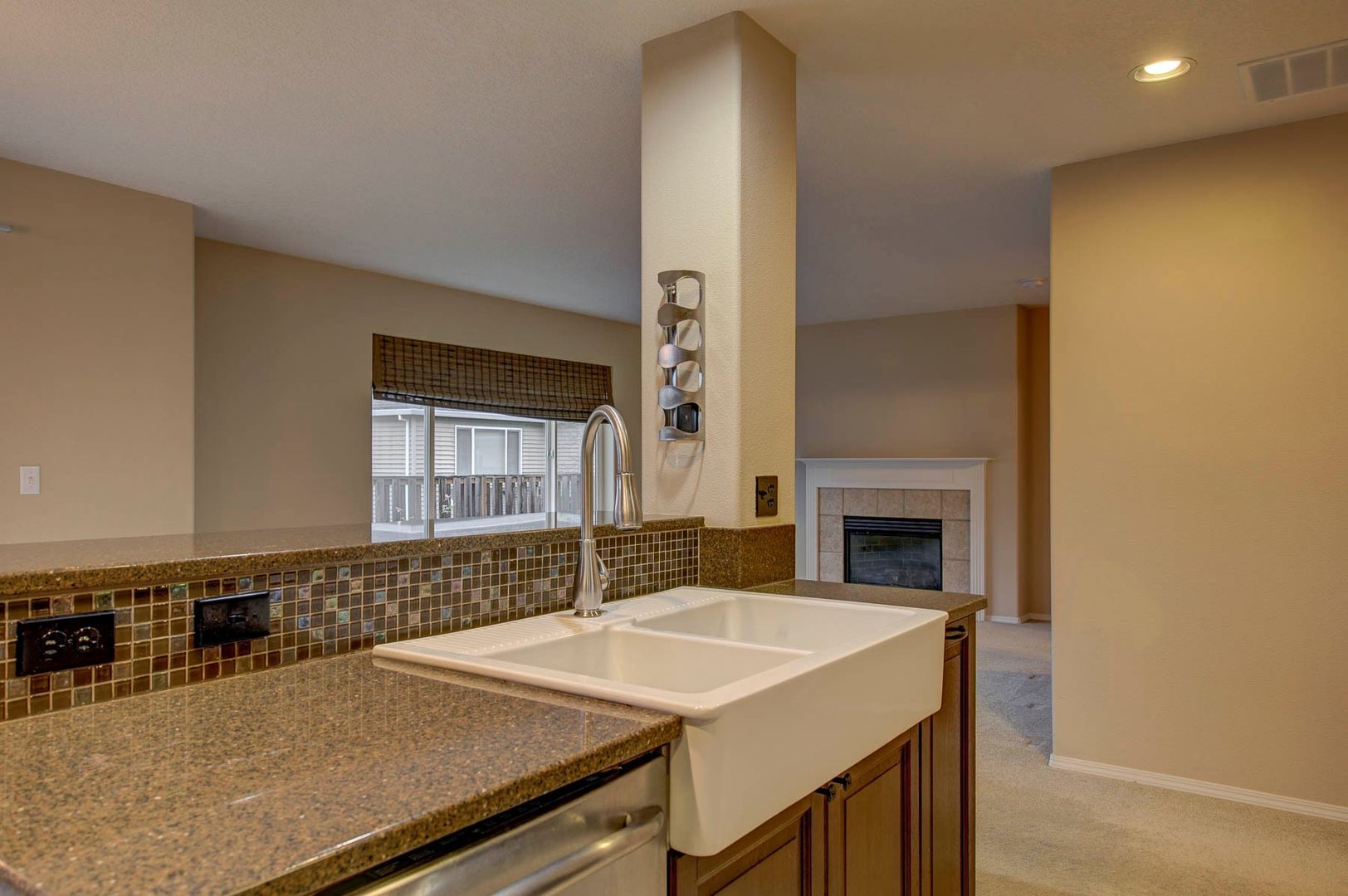 4253 NW Diamondback Drive - Beaverton - Oregon - 4 bed, 2.5 bath rental property