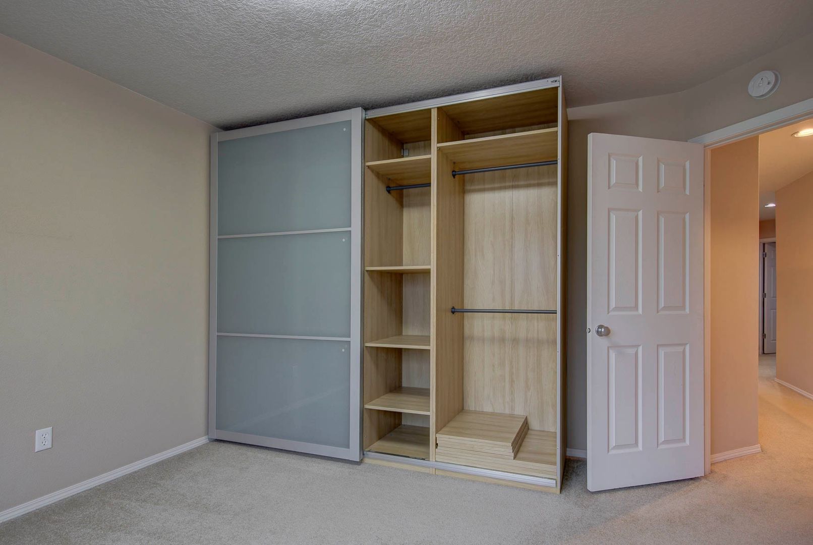 4253 NW Diamondback Drive - Beaverton - Oregon - 4 bed, 2.5 bath rental property