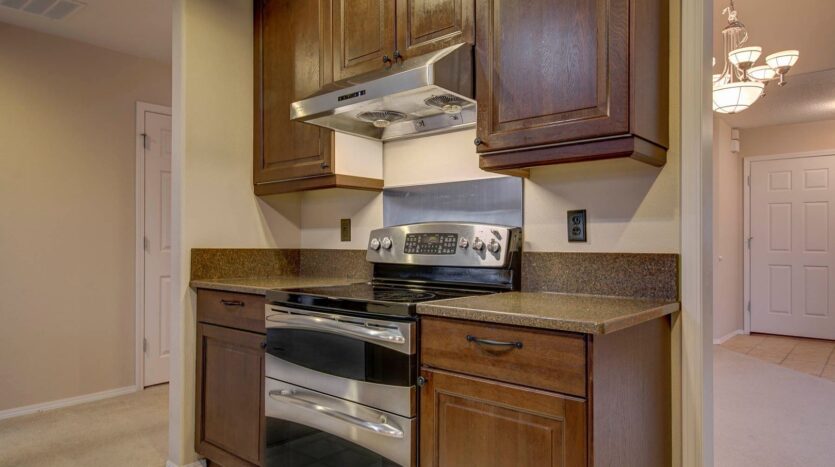 4253 NW Diamondback Drive - Beaverton - Oregon - 4 bed, 2.5 bath rental property