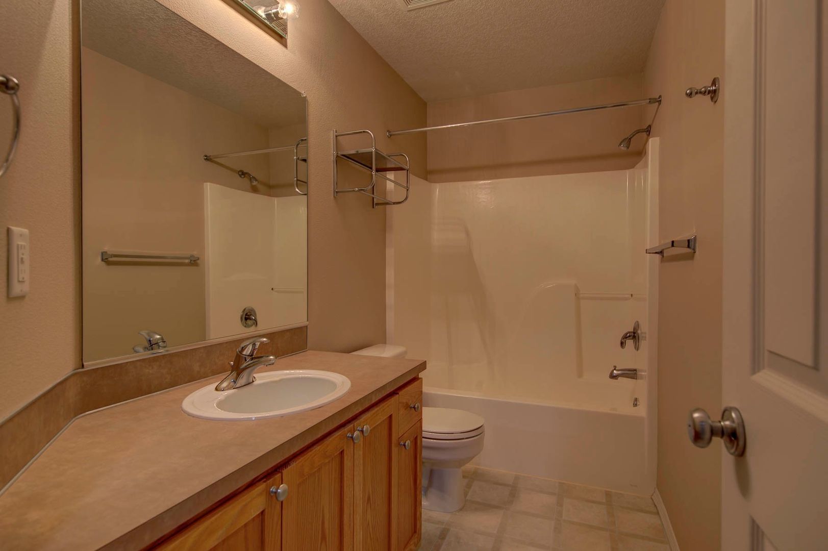 4253 NW Diamondback Drive - Beaverton - Oregon - 4 bed, 2.5 bath rental property