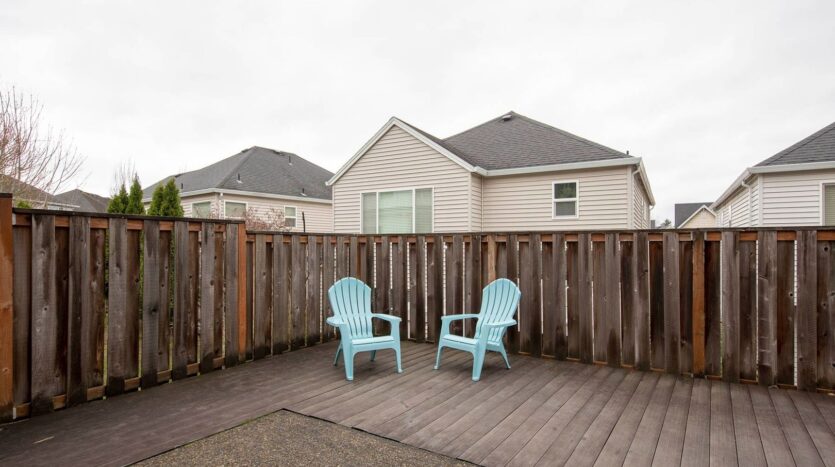 4253 NW Diamondback Drive - Beaverton - Oregon - 4 bed, 2.5 bath rental property