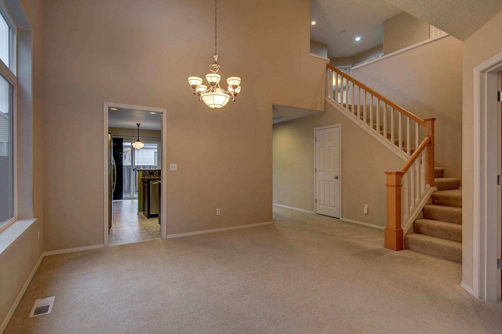 4253 NW Diamondback Drive - Beaverton - Oregon - 4 bed, 2.5 bath rental property