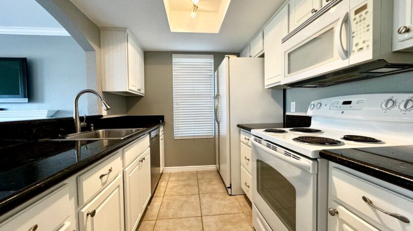 43376 Cook St Unit 34 - Palm Desert - California - 1 bed, 1 bath rental property