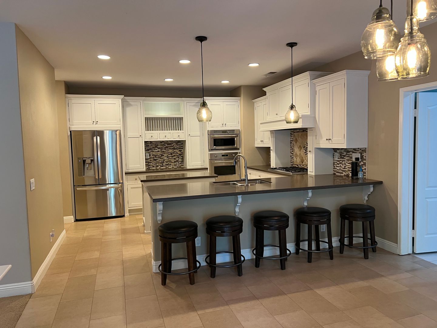 43767 Via Cavalo - Temecula - California - 5 bed, 4 bath rental property