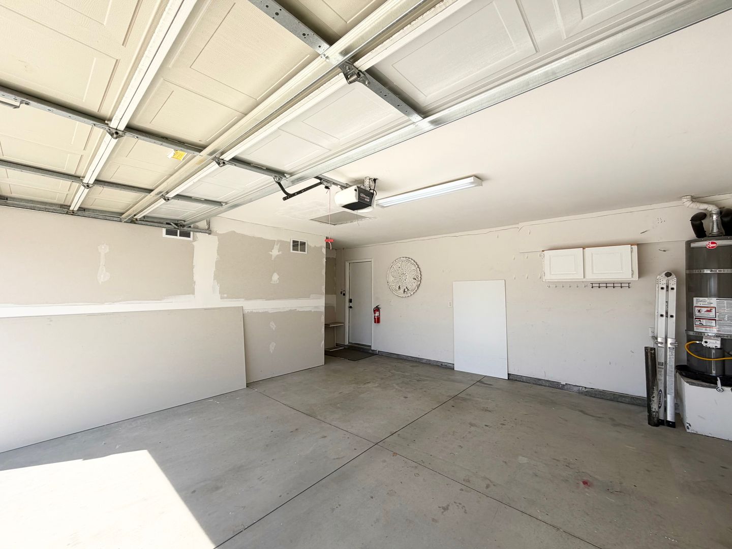 45055 Coldbrook Lane - La Quinta - California - 4 bed, 2 bath rental property