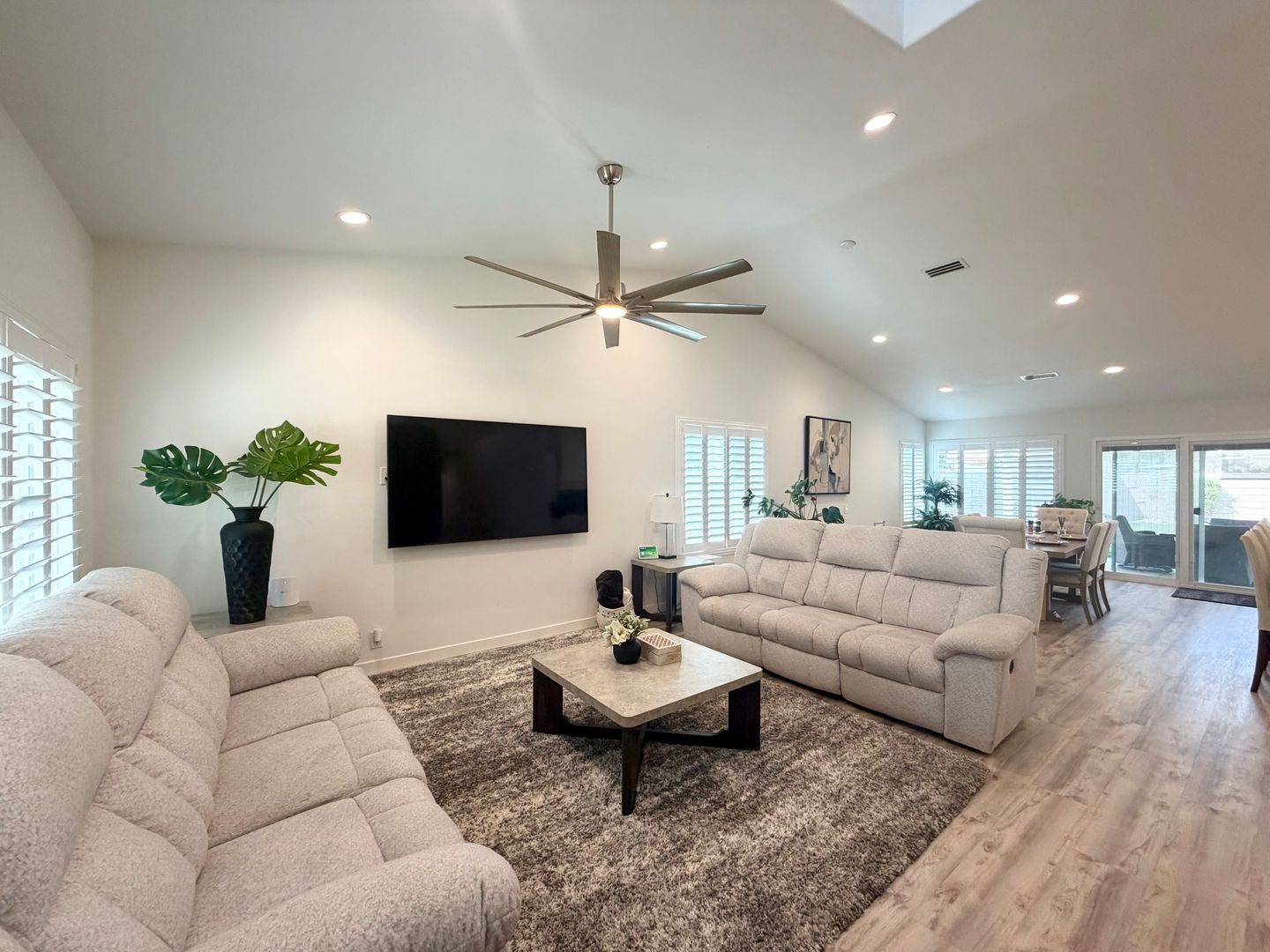 45055 Coldbrook Lane - La Quinta - California - 4 bed, 2 bath rental property