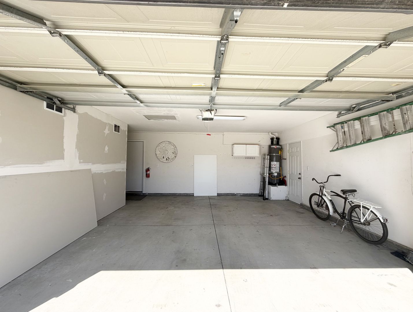 45055 Coldbrook Lane - La Quinta - California - 4 bed, 2 bath rental property