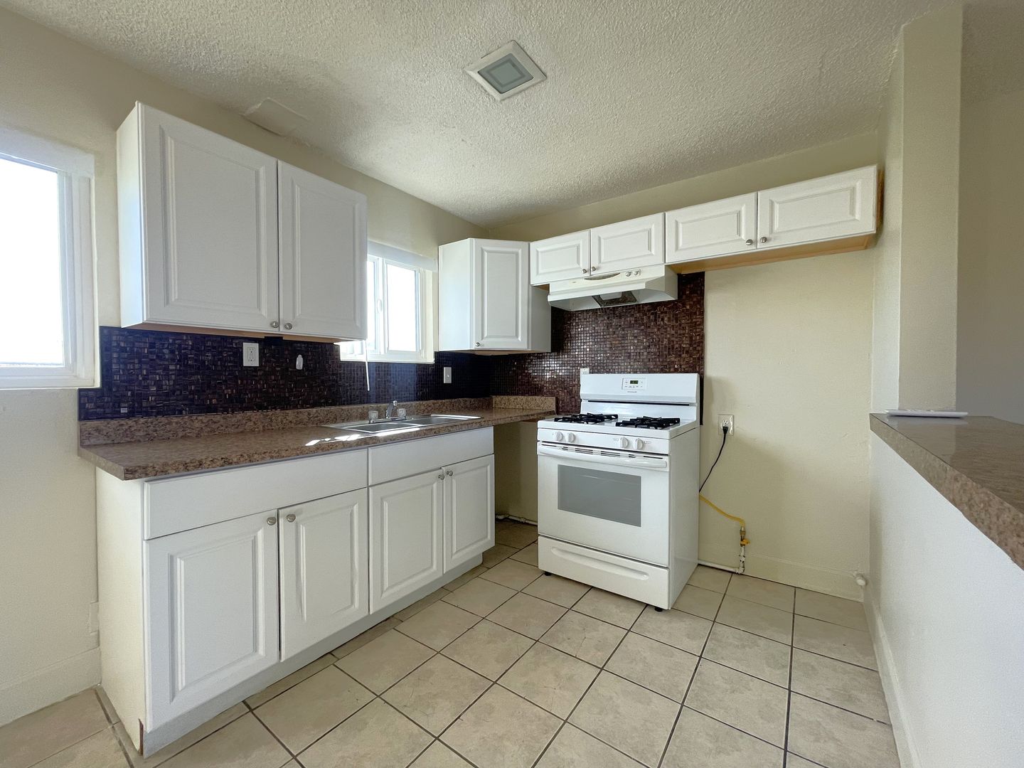 45371 Park Street - Unit 5 - Indio - California - 1 bed, 1 bath rental property