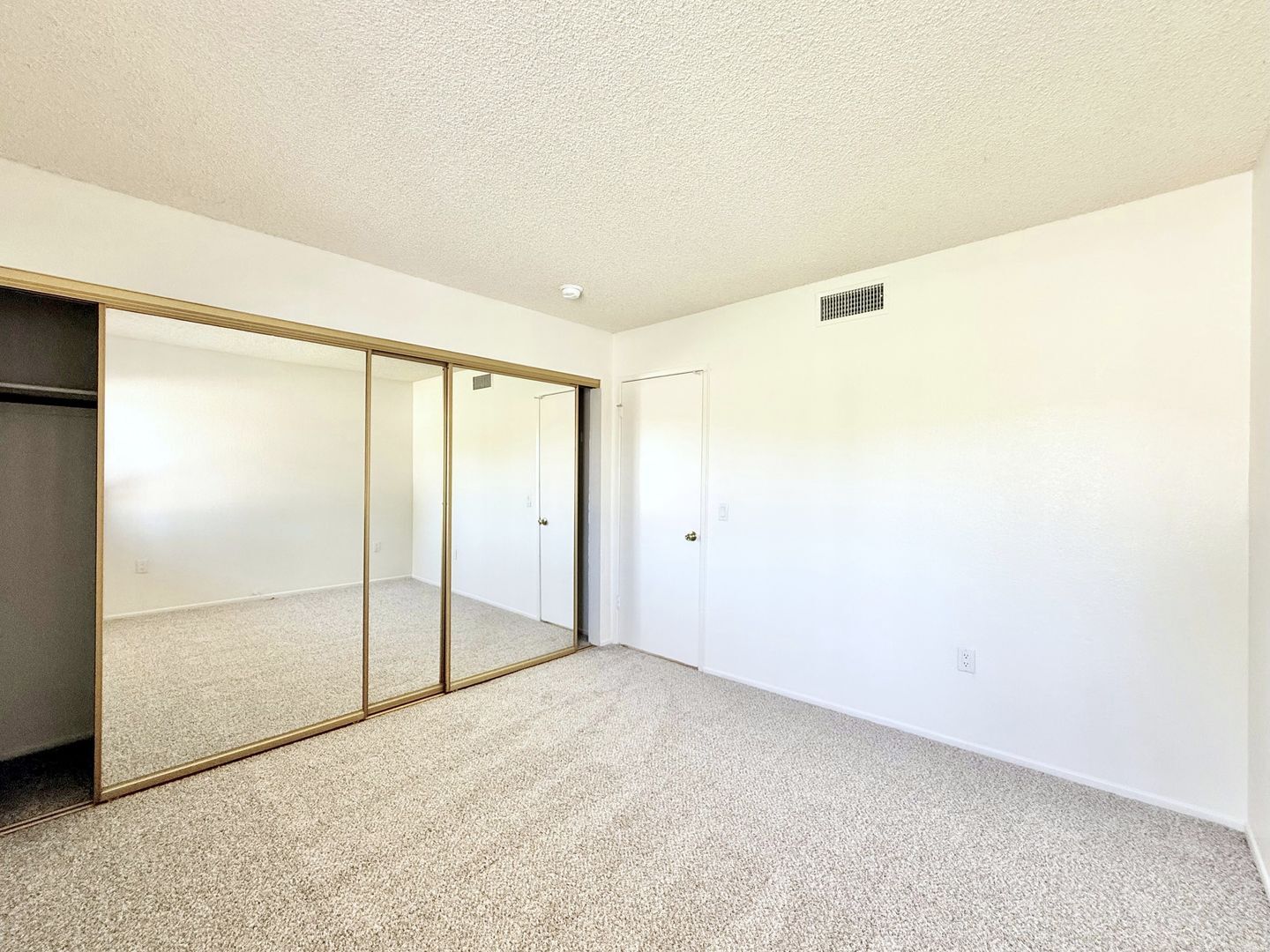 45485 Sunset Lane  - 03 - Palm Desert - California - 3 bed, 2 bath rental property