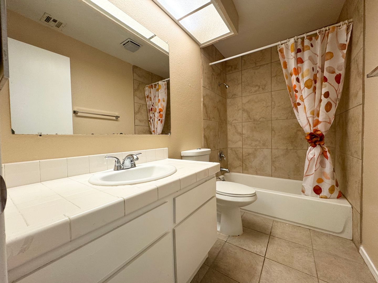 45546 Aladdin St D201 - Indio - California - 2 bed, 1 bath rental property