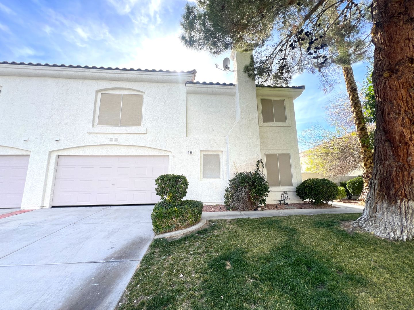 459 Rumford Pl - Henderson - Nevada - 3 bed, 2.5 bath rental property