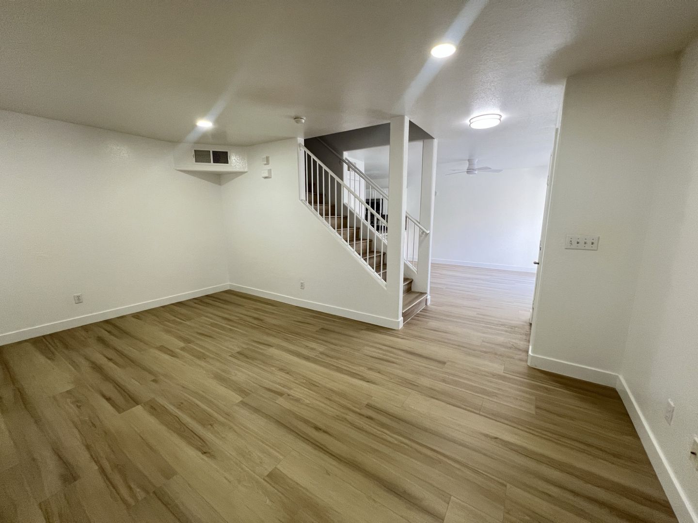 459 Rumford Pl - Henderson - Nevada - 3 bed, 2.5 bath rental property