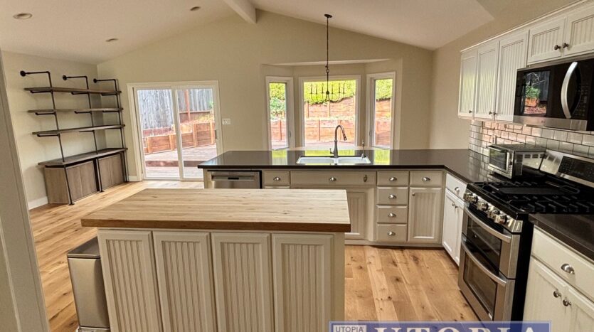 475 Sumner Ave - Aptos - California - 3 bed, 2 bath rental property