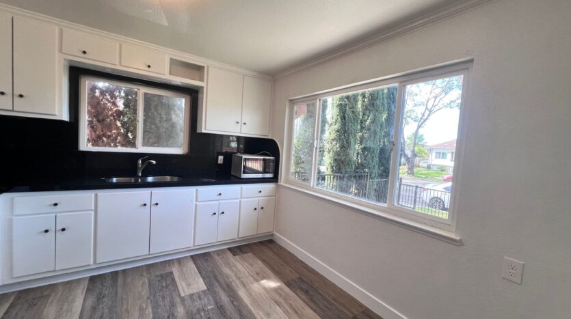 485 B Street - Hayward - California - 2 bed, 1 bath rental property