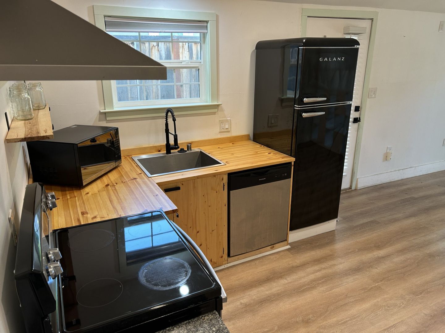 5 Linda Vista Street  - Benicia - California - 1 bath rental property