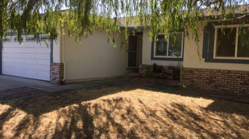 5051 Oakbrook Circle - Fairfield - California - 3 bed, 2 bath rental property