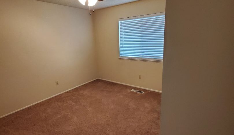 5051 Oakbrook Circle - Fairfield - California - 3 bed, 2 bath rental property