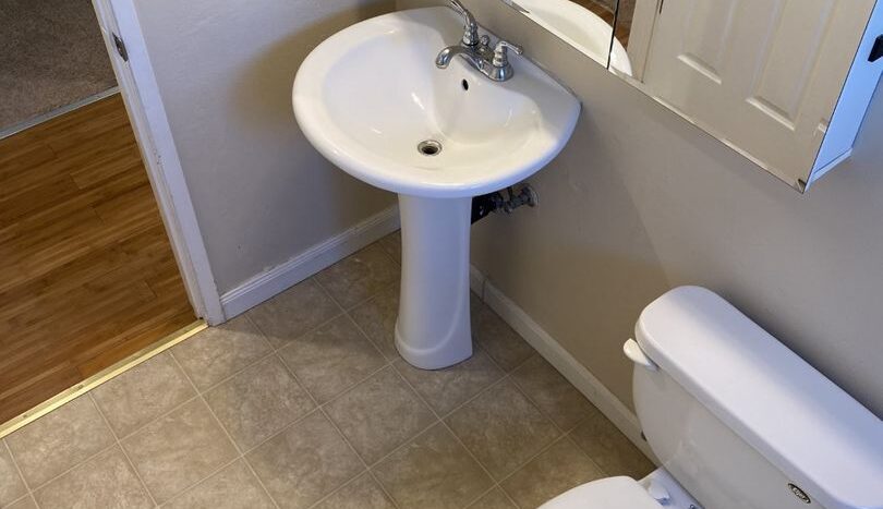 5051 Oakbrook Circle - Fairfield - California - 3 bed, 2 bath rental property