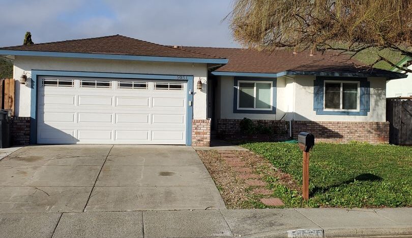 5051 Oakbrook Circle - Fairfield - California - 3 bed, 2 bath rental property
