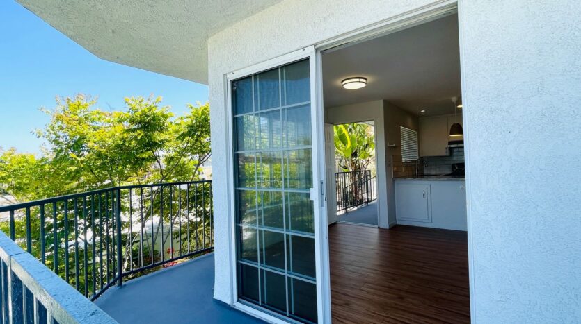 5170 Orange Ave. #105 - San Diego - California - 2 bed, 2 bath rental property