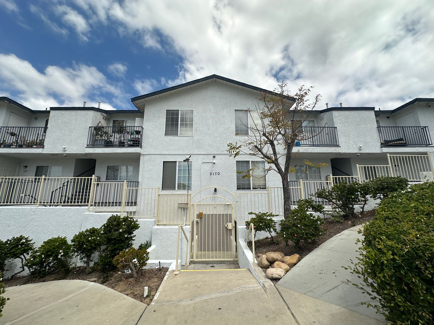 5170 Orange Ave. #105 - San Diego - California - 2 bed, 2 bath rental property