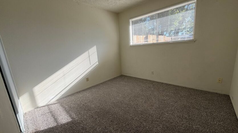 5216 Karm Way - Sacramento - California - 2 bed, 2 bath rental property
