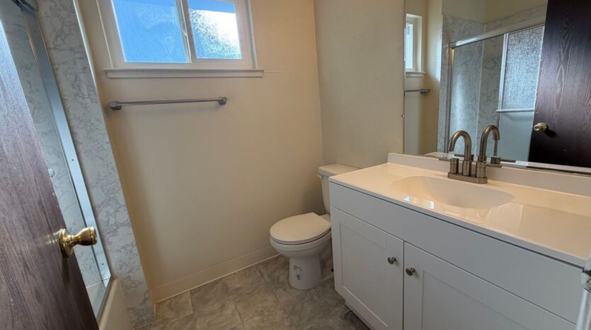 5216 Karm Way - Sacramento - California - 2 bed, 2 bath rental property