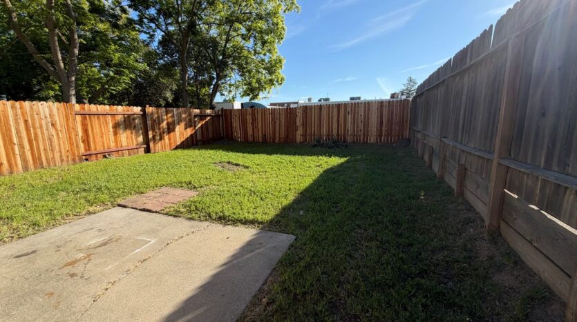 5216 Karm Way - Sacramento - California - 2 bed, 2 bath rental property