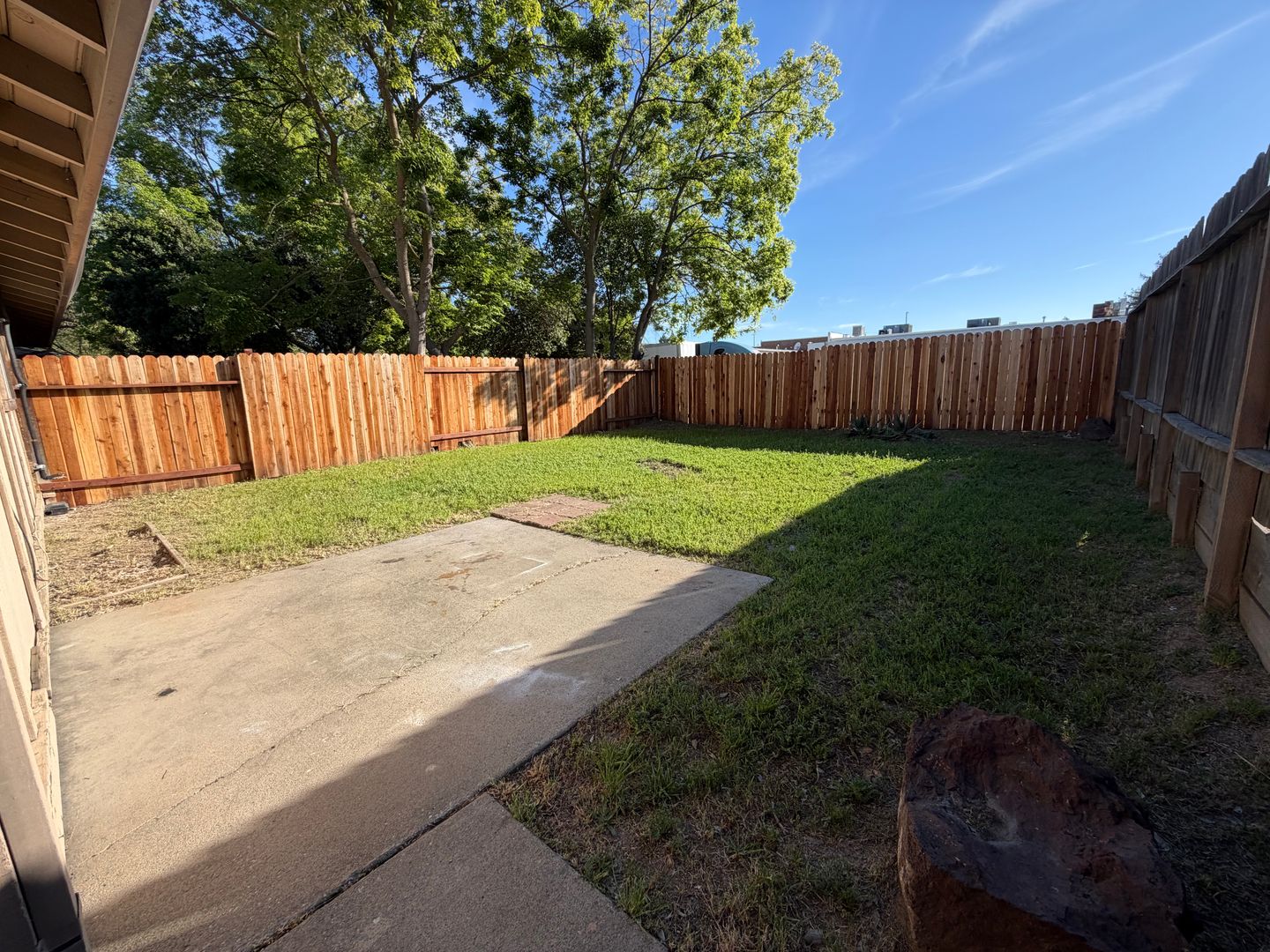 5216 Karm Way - Sacramento - California - 2 bed, 2 bath rental property