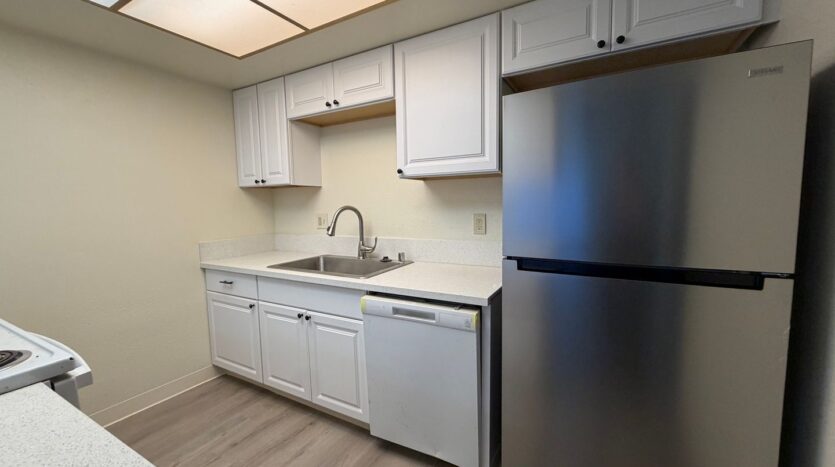 5218 Karm Way - Sacramento - California - 2 bed, 1 bath rental property