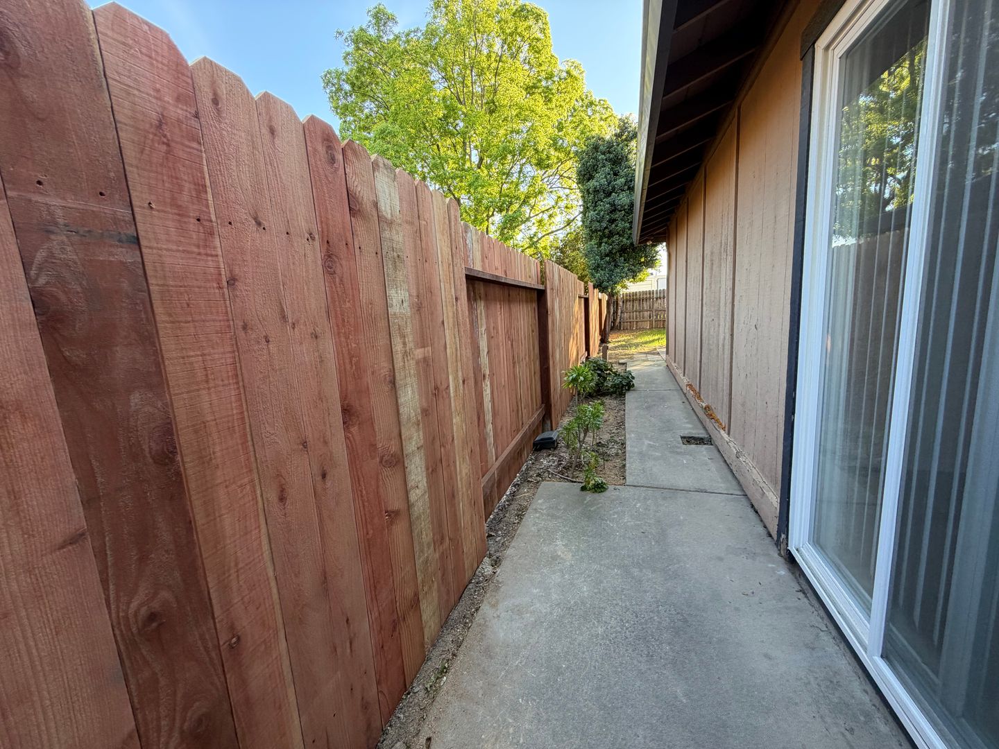 5218 Karm Way - Sacramento - California - 2 bed, 1 bath rental property