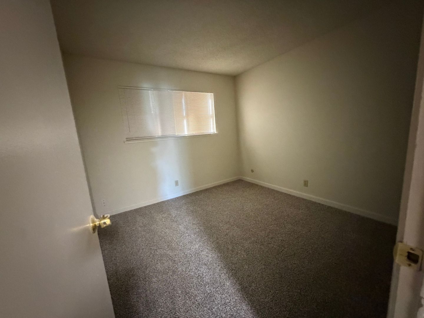 5218 Karm Way - Sacramento - California - 2 bed, 1 bath rental property