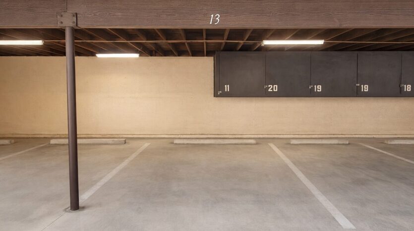 524 E. Ave Q12 - Unit 13 - Palmdale - California - 2 bed, 1 bath rental property