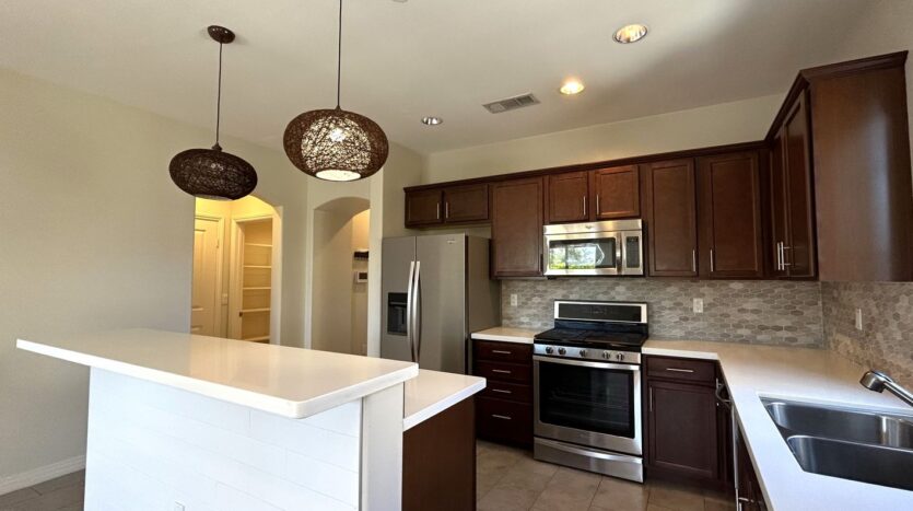 52478 Hawthorn Ct - La Quinta - California - 2 bed, 3 bath rental property