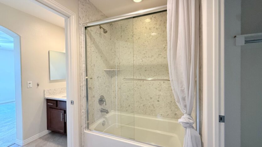 52478 Hawthorn Ct - La Quinta - California - 2 bed, 3 bath rental property