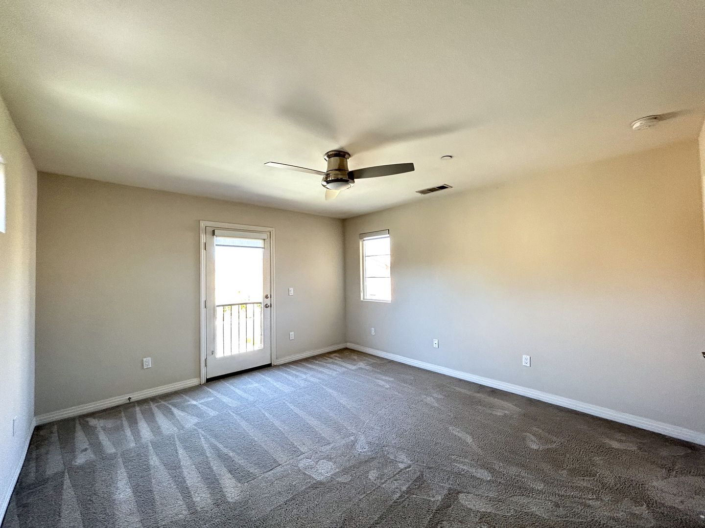 52478 Hawthorn Ct - La Quinta - California - 2 bed, 3 bath rental property