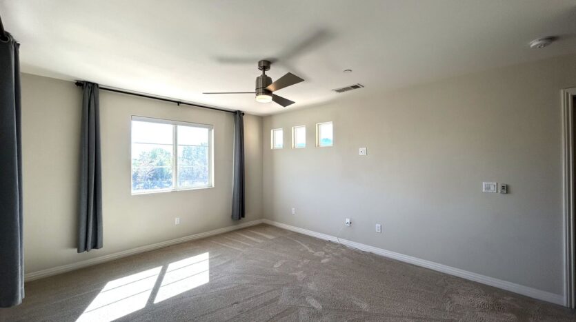 52478 Hawthorn Ct - La Quinta - California - 2 bed, 3 bath rental property