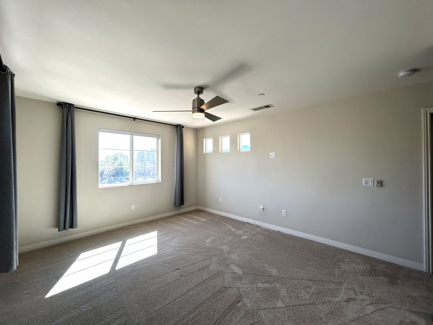 52478 Hawthorn Ct - La Quinta - California - 2 bed, 3 bath rental property