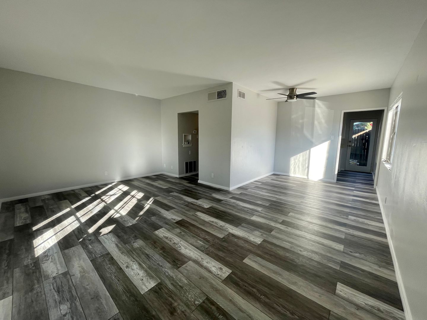 529 South Calle Abronia  - Unit 1 - Palm Springs - California - 1 bed, 1 bath rental property