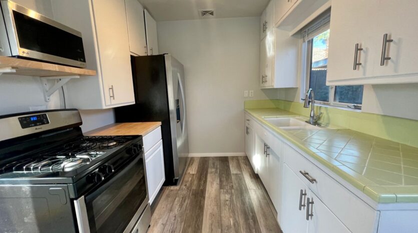 529 South Calle Abronia  - Unit 1 - Palm Springs - California - 1 bed, 1 bath rental property