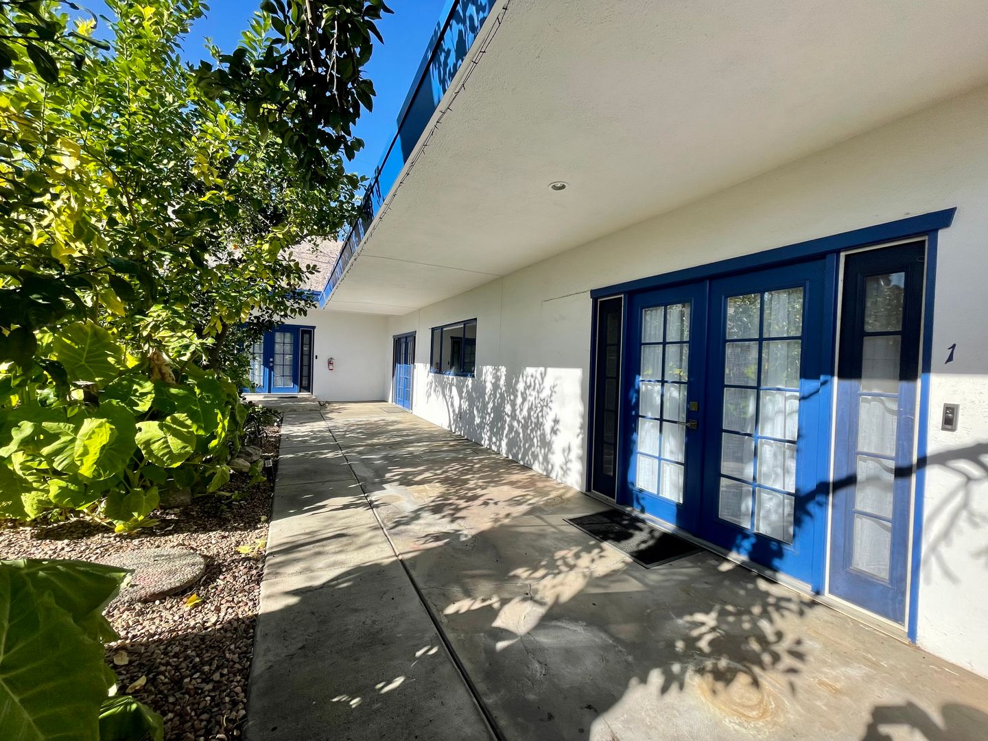 529 South Calle Abronia  - Unit 1 - Palm Springs - California - 1 bed, 1 bath rental property