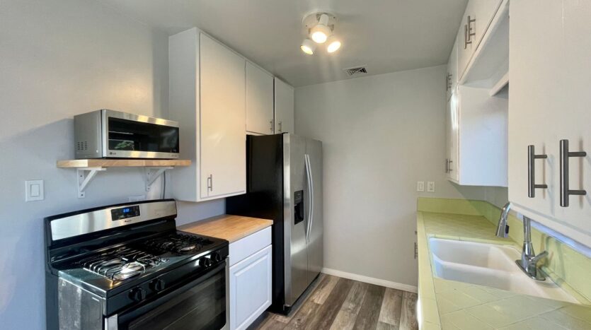 529 South Calle Abronia  - Unit 1 - Palm Springs - California - 1 bed, 1 bath rental property