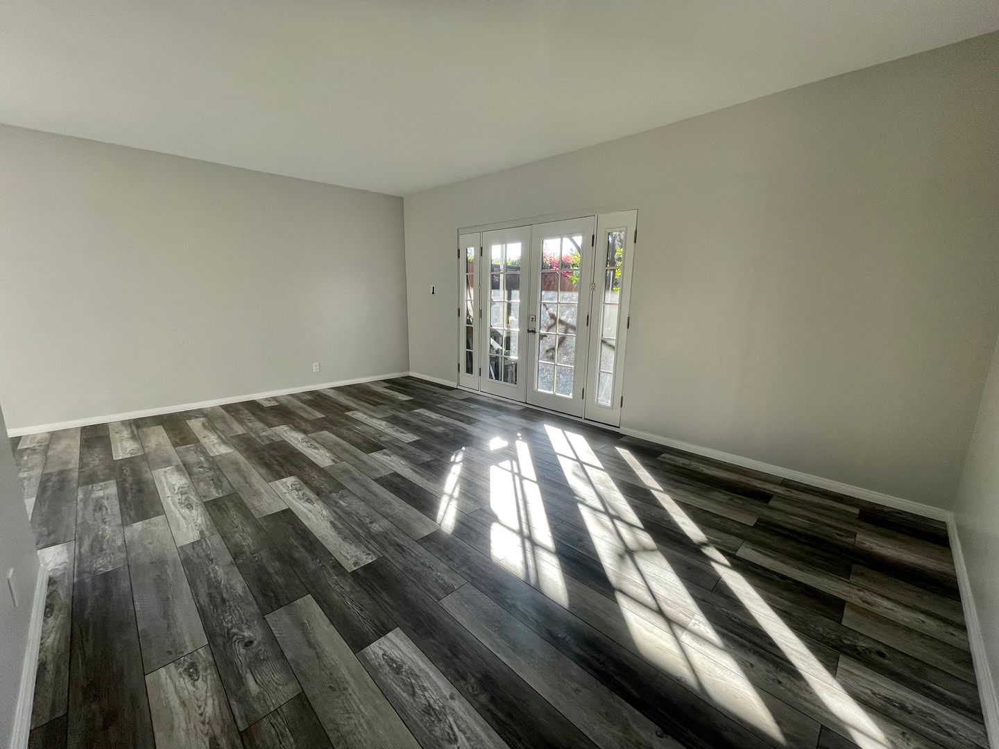 529 South Calle Abronia  - Unit 1 - Palm Springs - California - 1 bed, 1 bath rental property