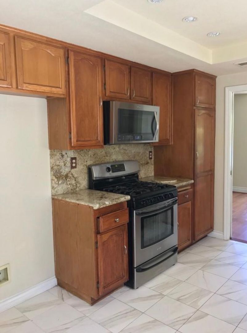 5408 Francisca Way,  - Agoura Hills - California - 4 bed, 3 bath rental property