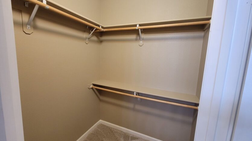 5554 Tares Cir - Elk Grove - California - 2 bed, 2 bath rental property