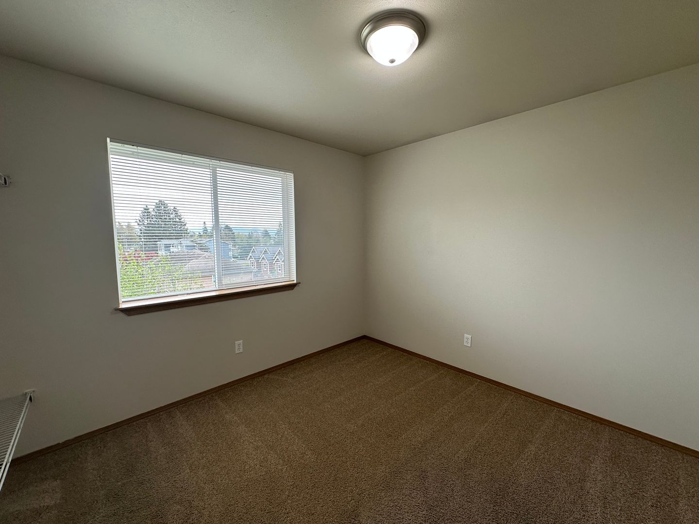 5752 Legoe Ave. - # 202 - Ferndale - Washington - 3 bed, 2 bath rental property