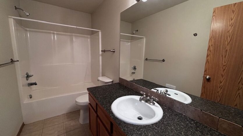 5752 Legoe Ave. - # 202 - Ferndale - Washington - 3 bed, 2 bath rental property